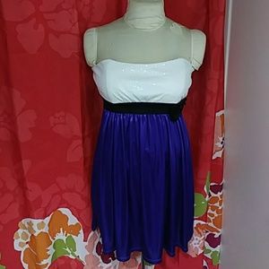 👗👗👗 City Studio Strapless party dress
